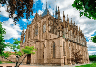 Excursión a Kutná Hora desde Praga — La Capilla de los Huesos en Español